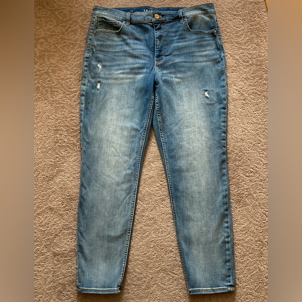 White House Black Market jeans size 14